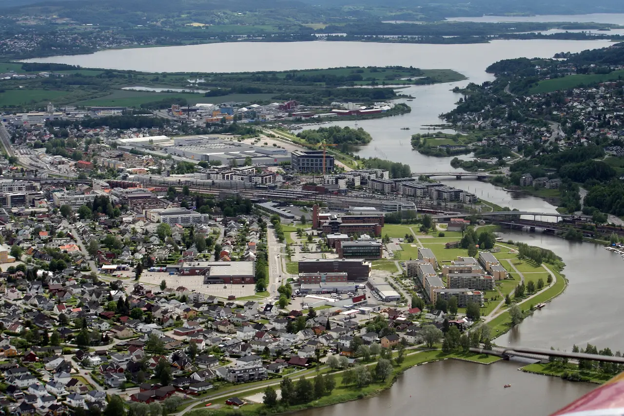 Lillestrøm, the Nitelva river and Lake Øyeren
